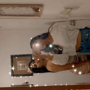 Meet your Posher, Isabel